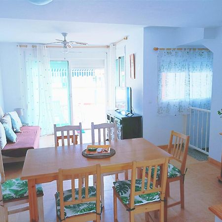 Вилла Casa Familiar A Pie De Piscina Вера Экстерьер фото