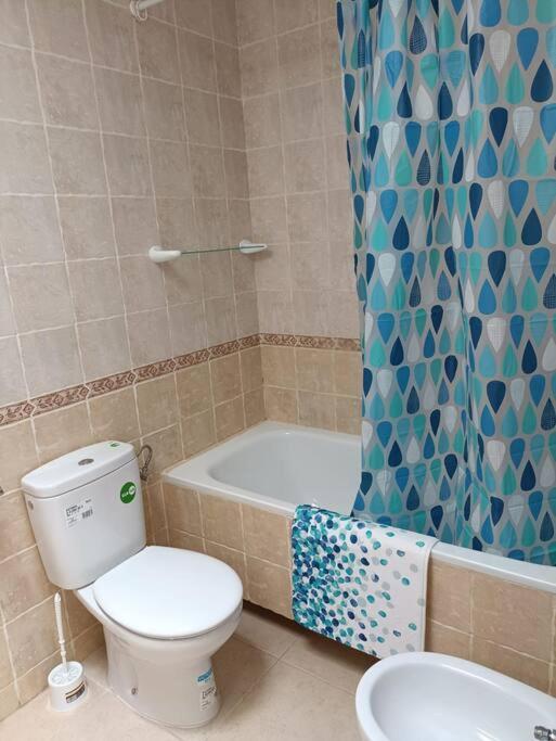Вилла Casa Familiar A Pie De Piscina Вера Экстерьер фото